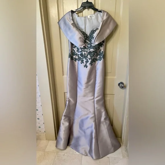green emerald velvet dress Feriani 18338 Prom Dress - Navy